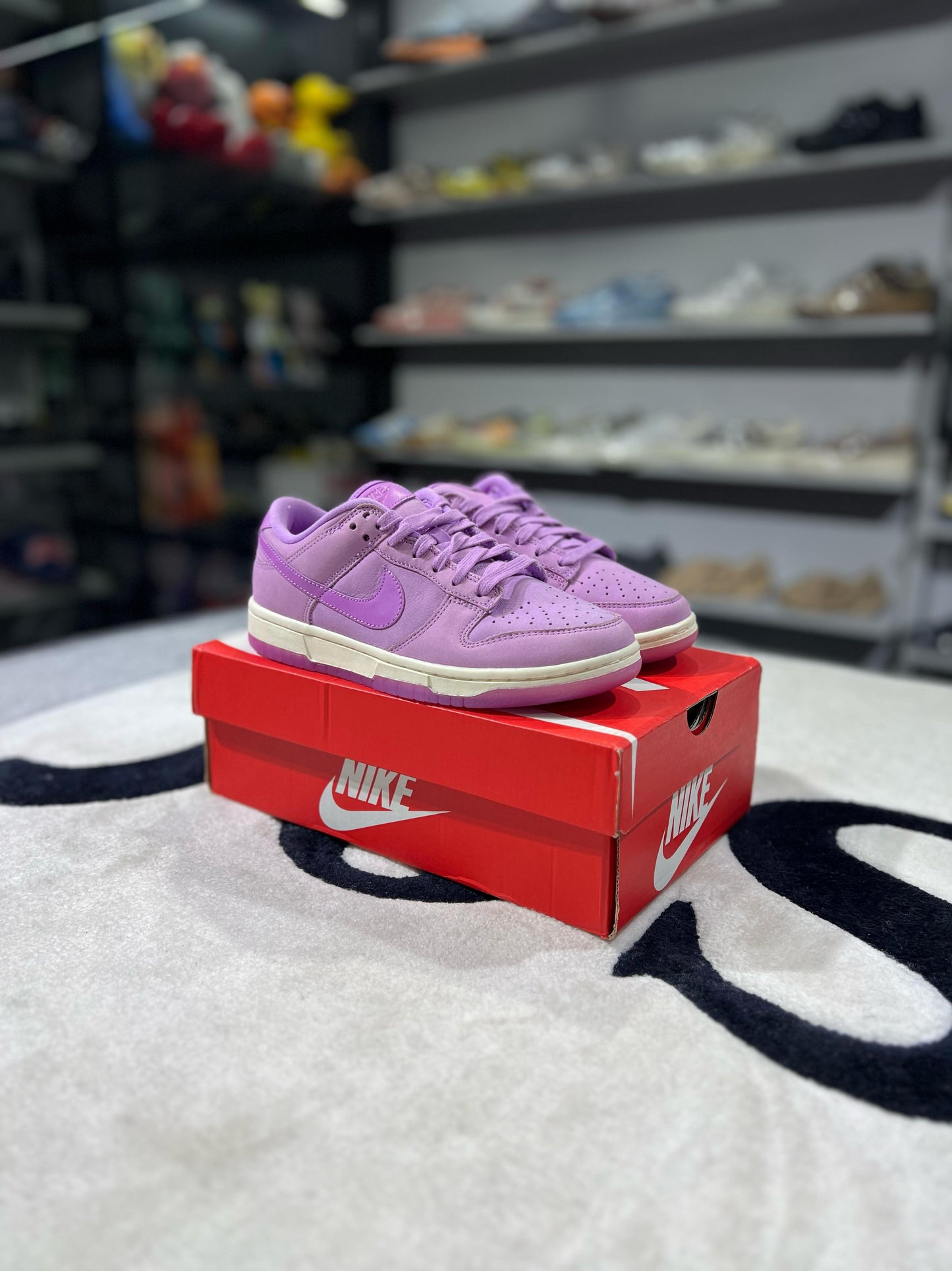 Nike Dunk Low PRM MFRush Fuchsia (Women's)