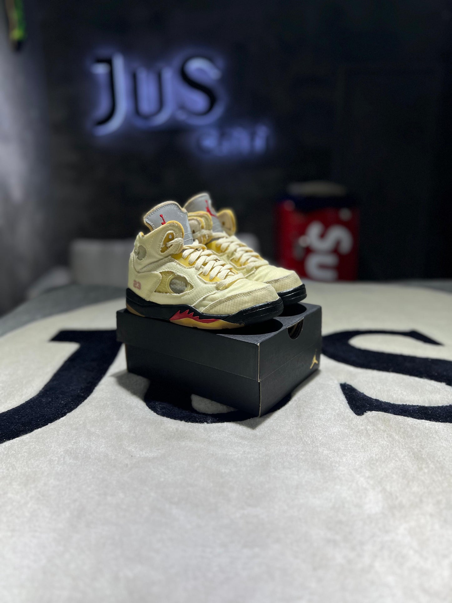 Jordan 5 Retro Off-White Sail
