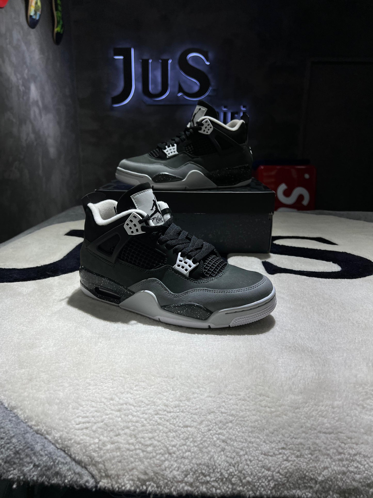 Jordan 4 Retro Fear (2024)
