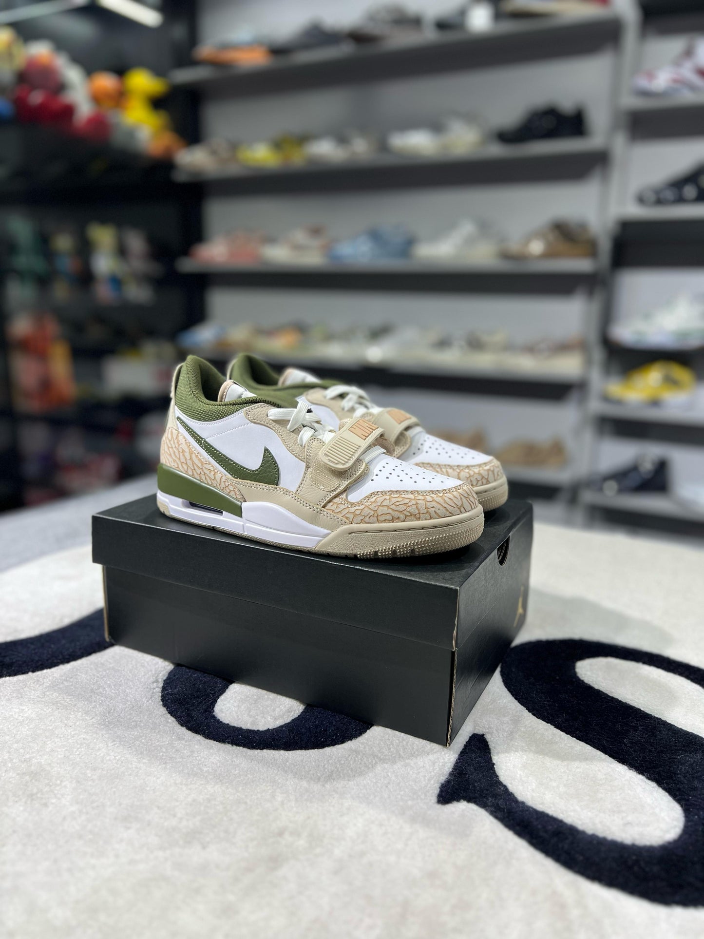 Jordan Legacy 312 Low PSG Paris Saint-Germain