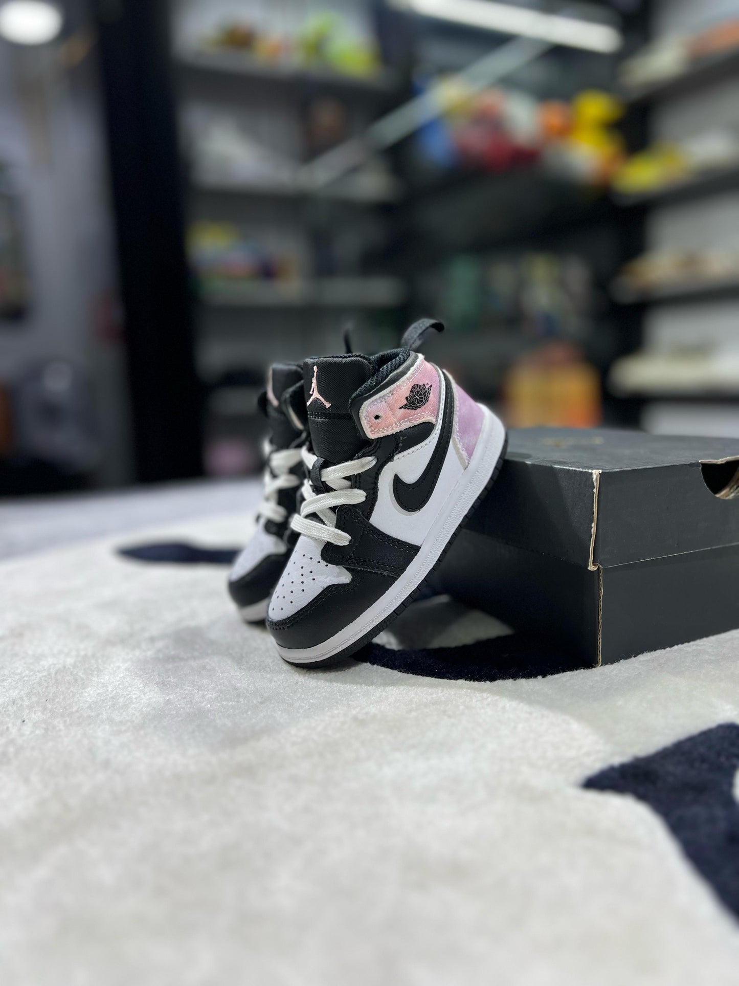 Jordan 1 Mid SE Zen Master (TD)