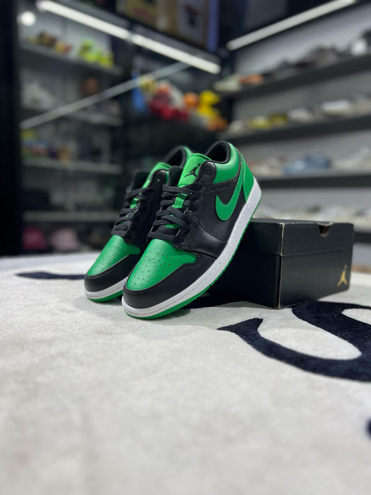 Jordan Retro 1 Low  Lucky Green