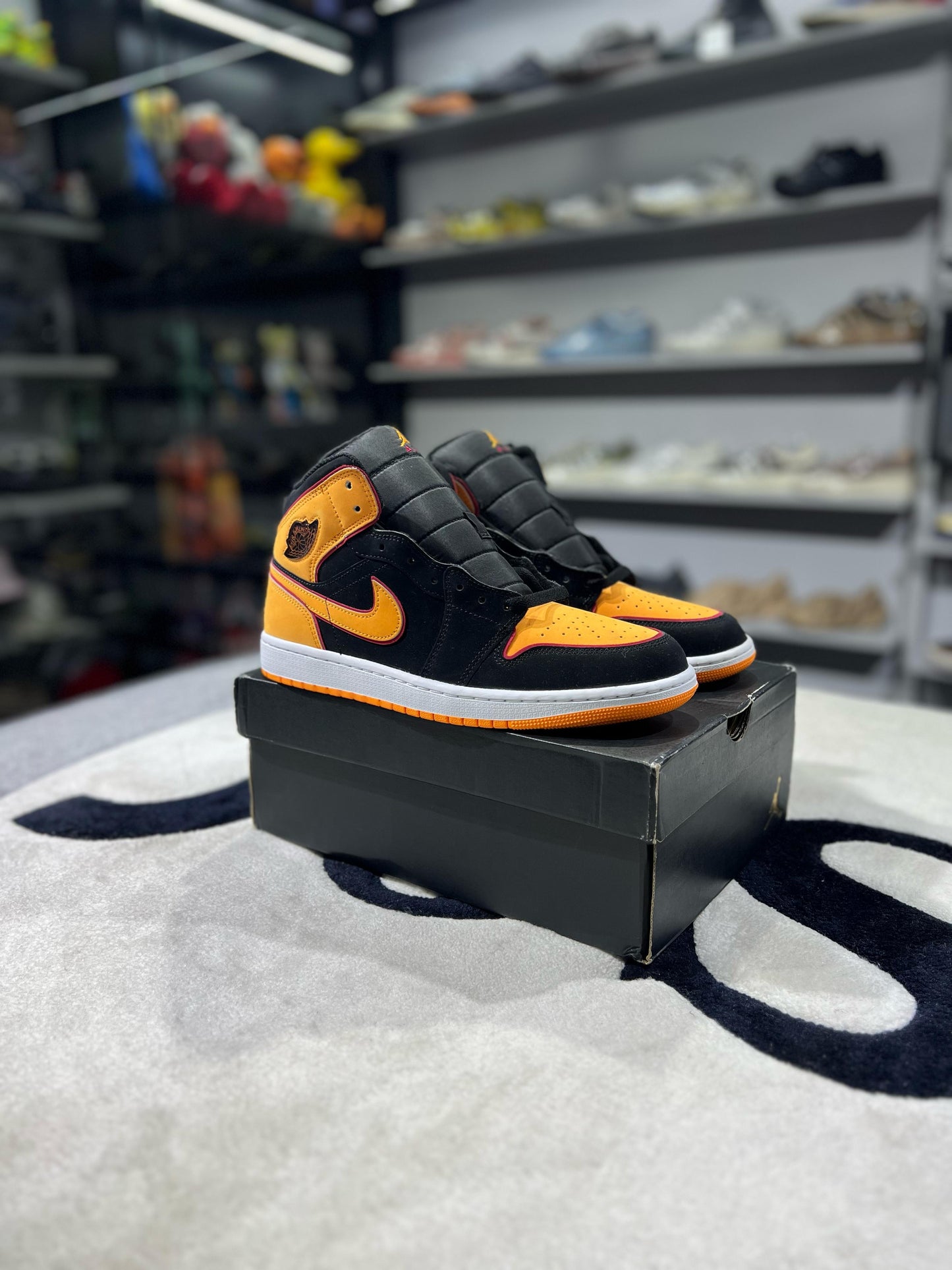 Jordan 1 Mid Fat Tongue Black Orange