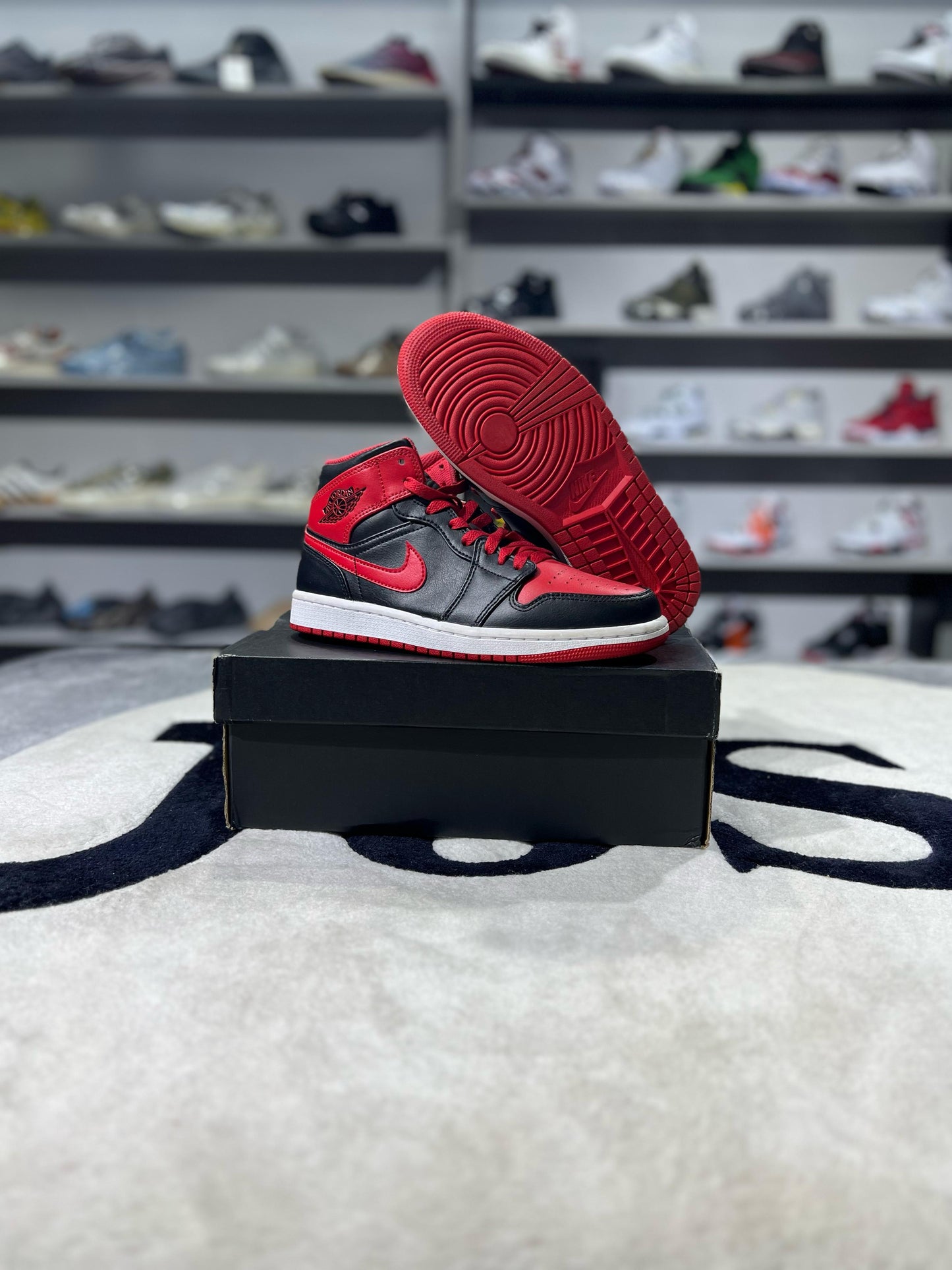 Jordan 1 Mid Alternate Bred (2022)