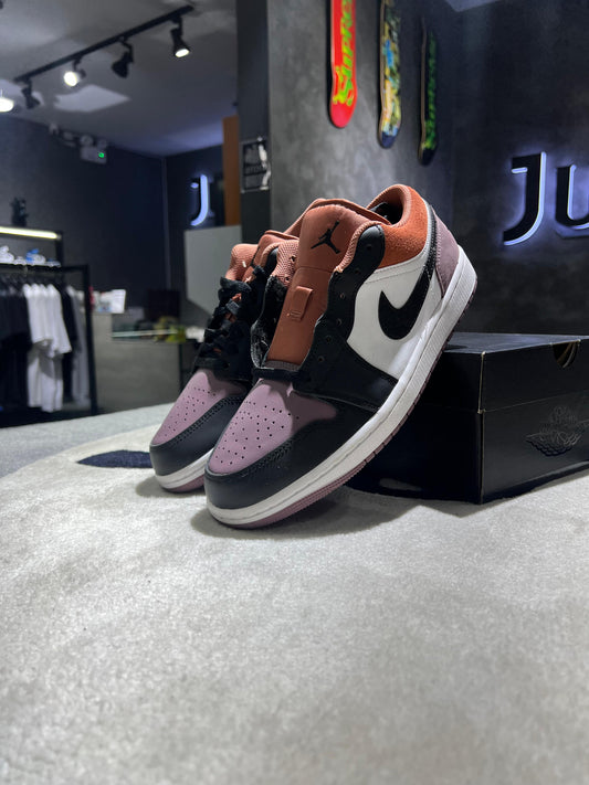 Jordan 1 Low SE Sky J Mauve