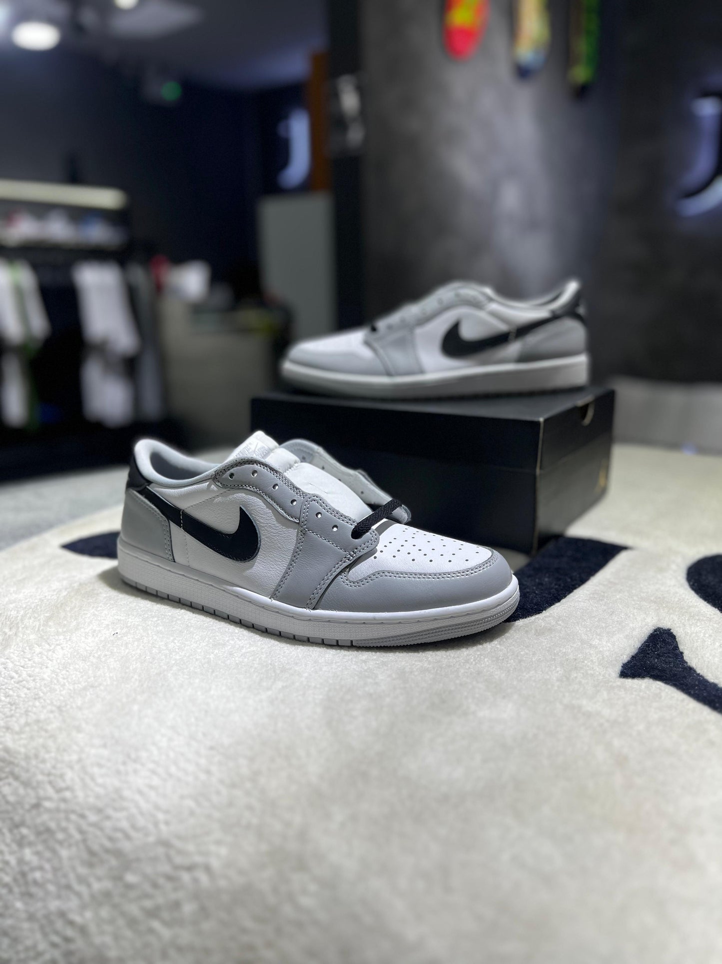 Jordan 1 Retro Low OG Barons