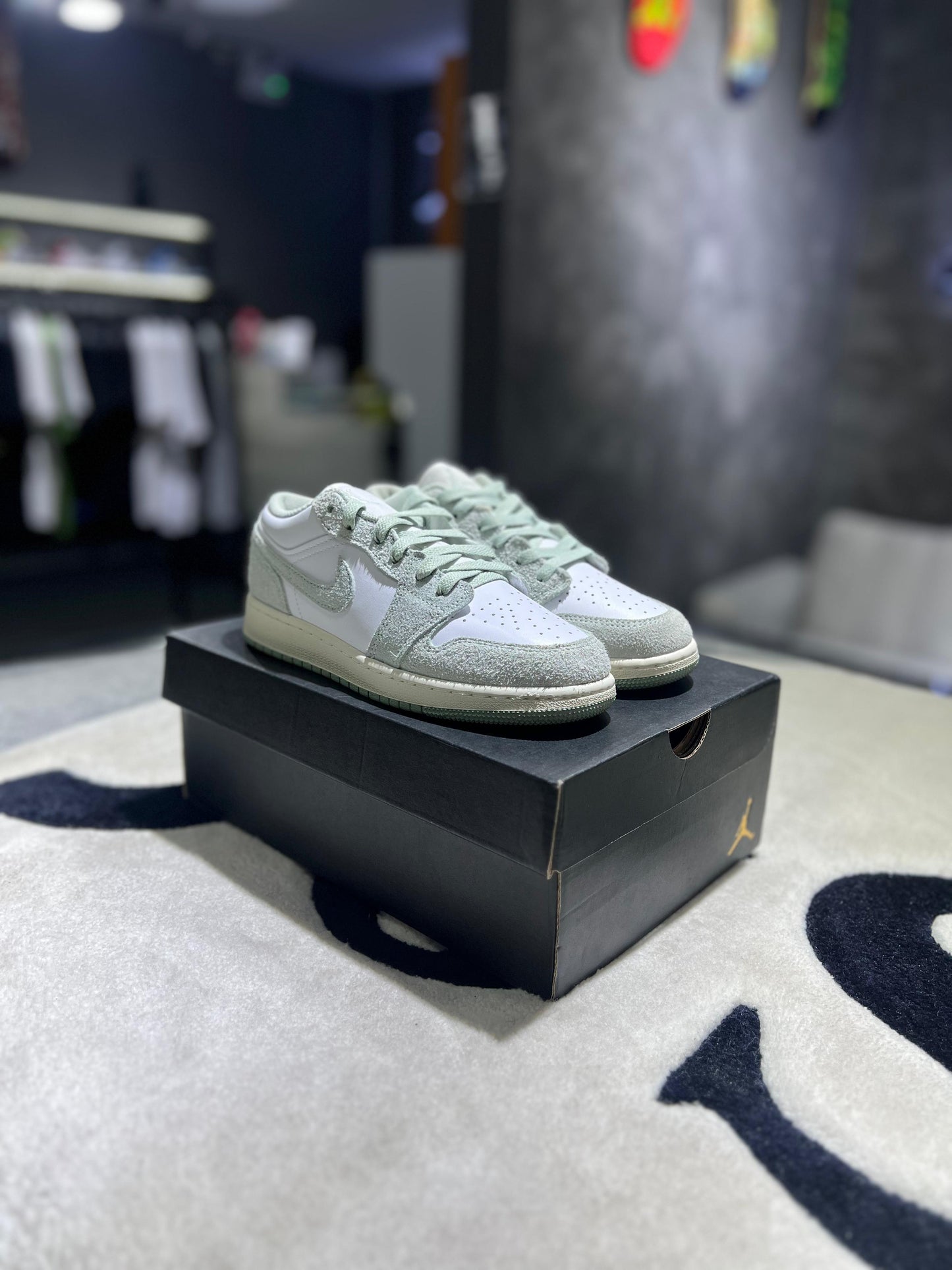 Jordan 1 Low SE Seafoam