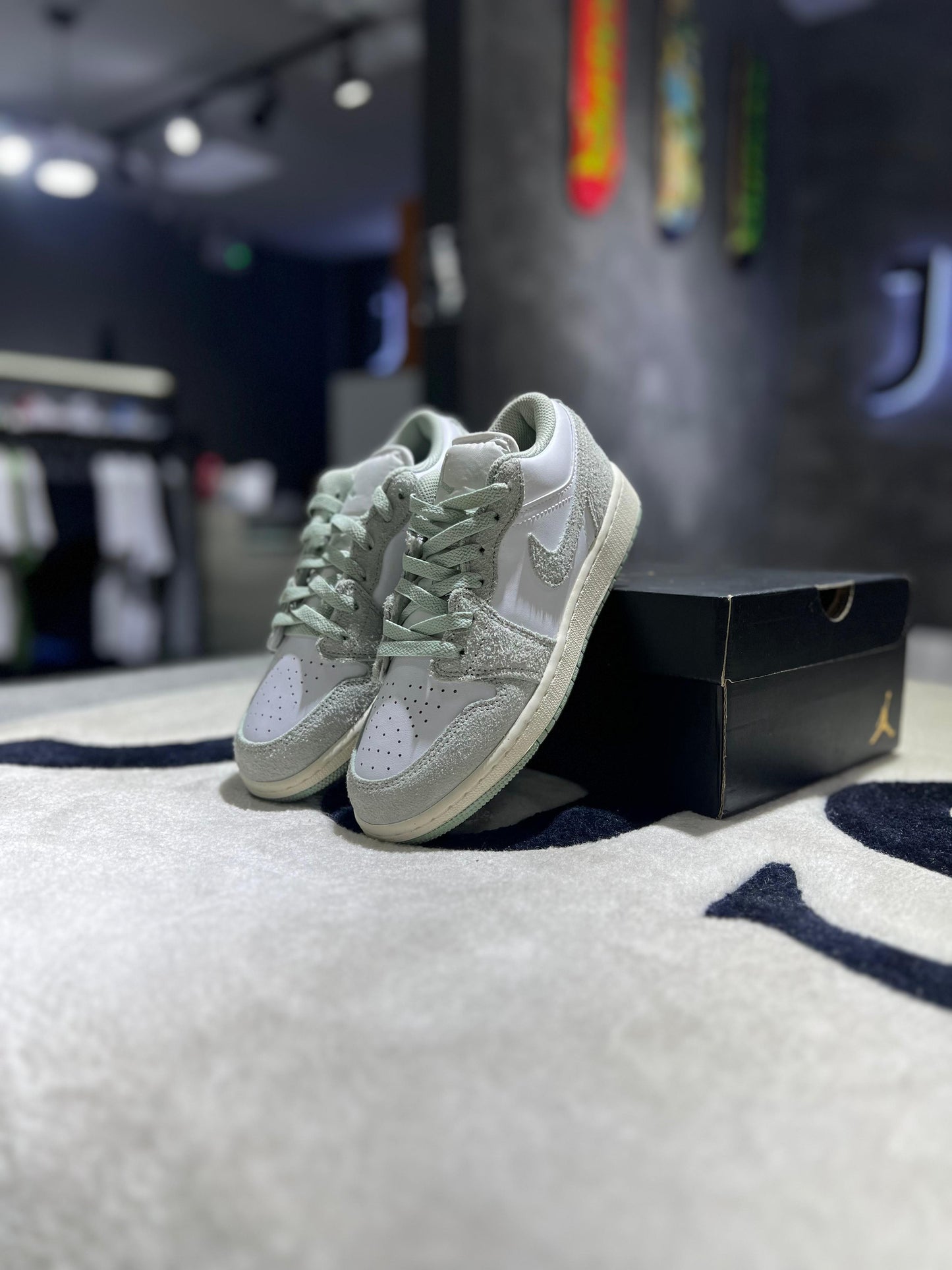 Jordan 1 Low SE Seafoam