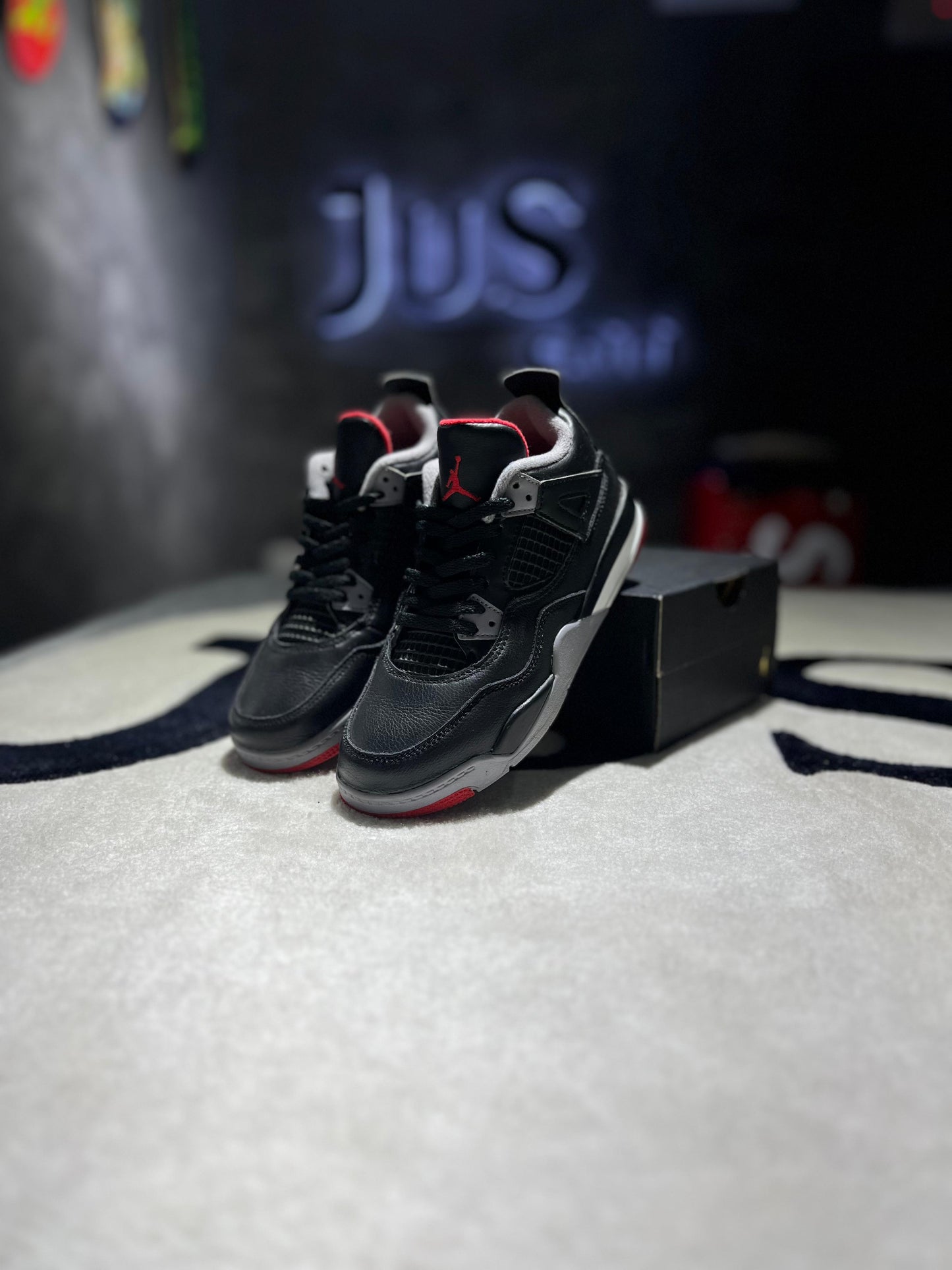Jordan 4  Retro BRED REIMAGINE (GS)