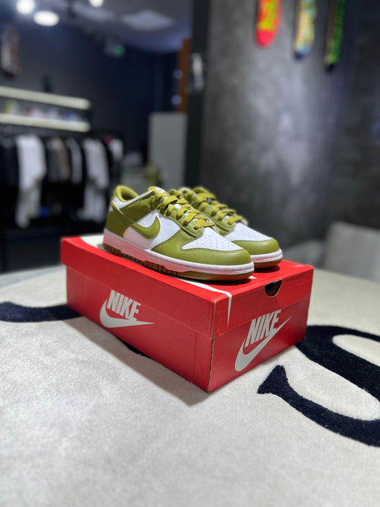 Nike Dunk Low Retro Pacific Moss