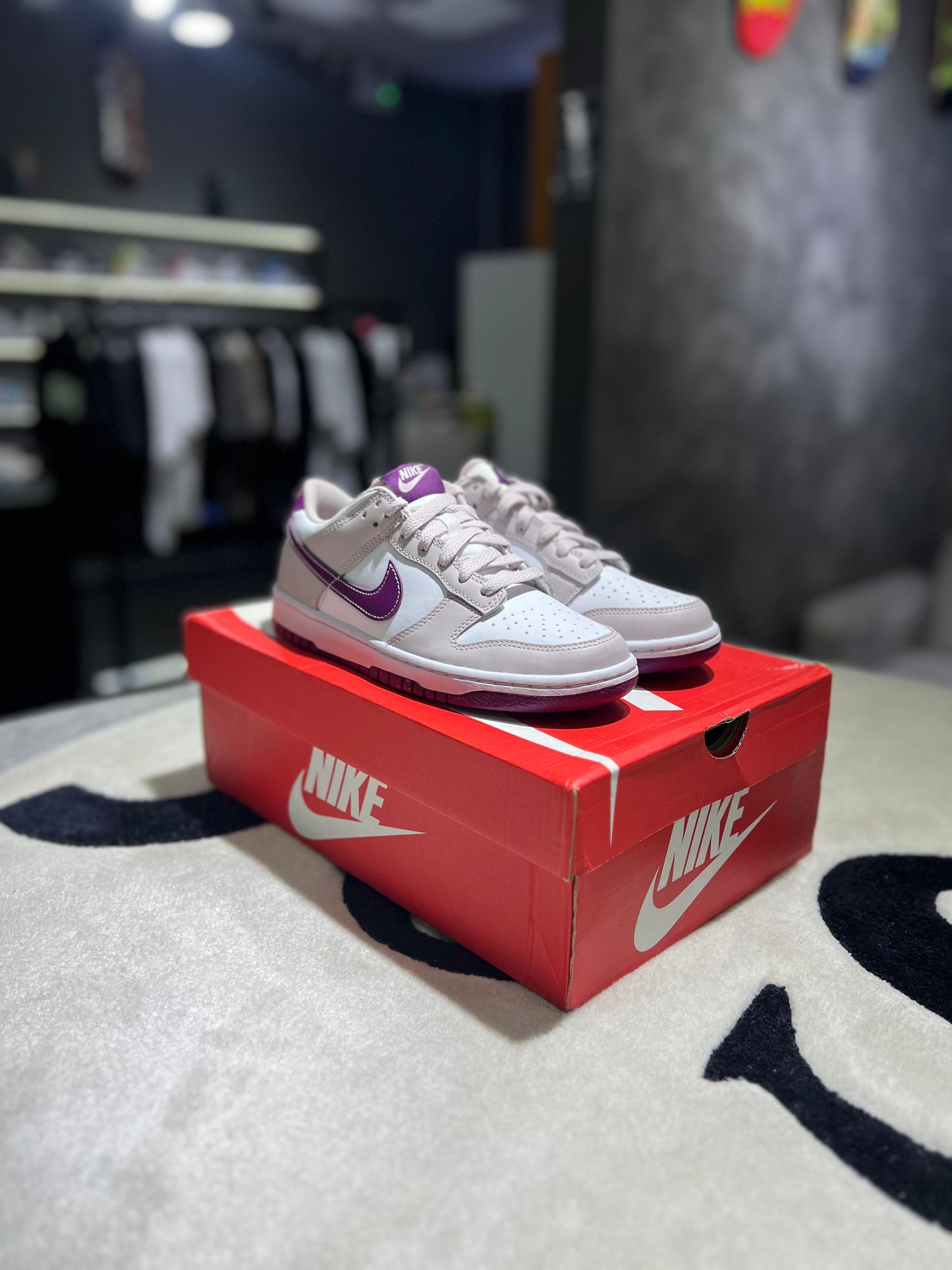 Nike Dunk Low Platinum Violet