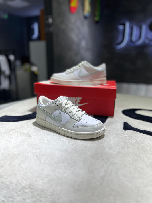 Nike Dunk Low Phantom Light Silver (GS)
