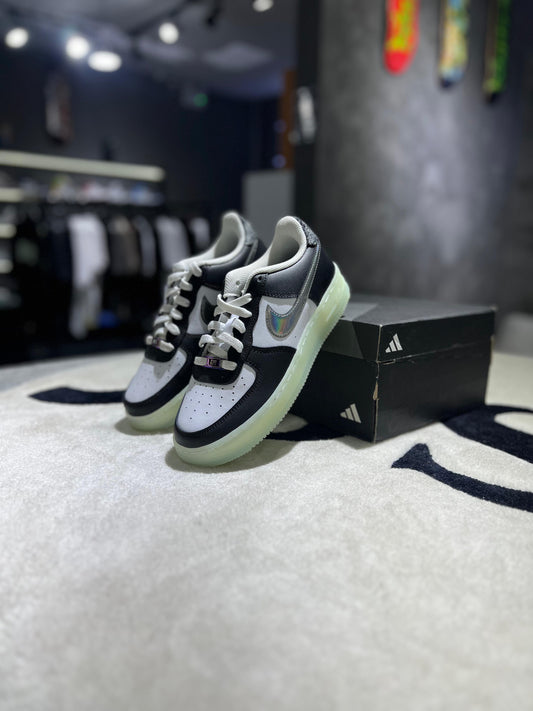 Nike Air Force 1 Low LV8 Year of the Dragon