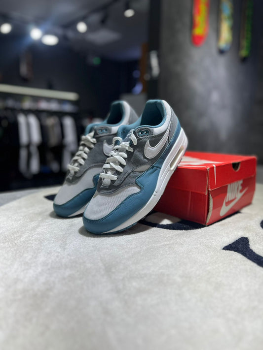 Nike Air Max 1 SC