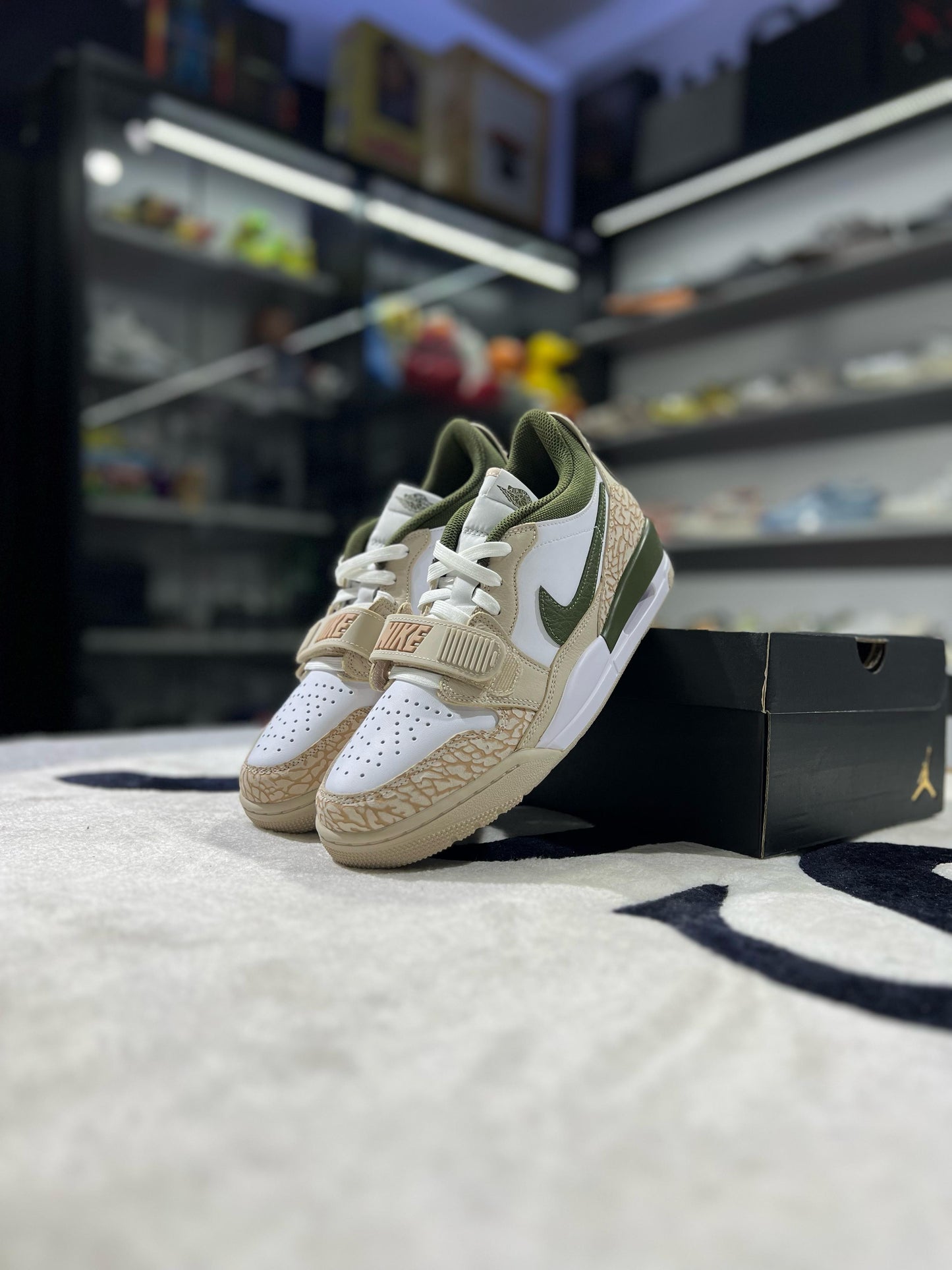 Jordan Legacy 312 Low PSG Paris Saint-Germain